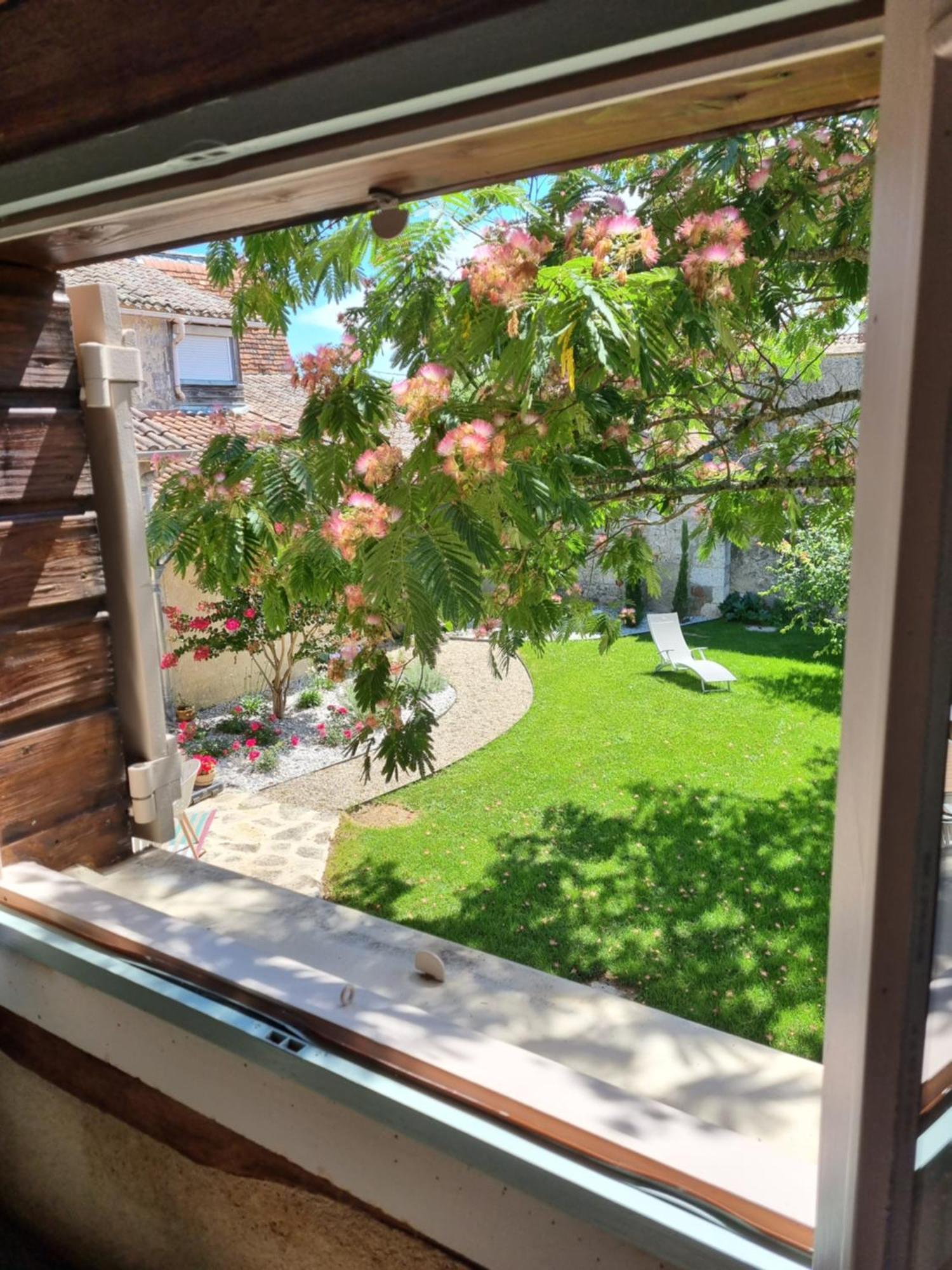 Rouffignac-de-Sigoules L'Esprit Du 24 B&B 외부 사진