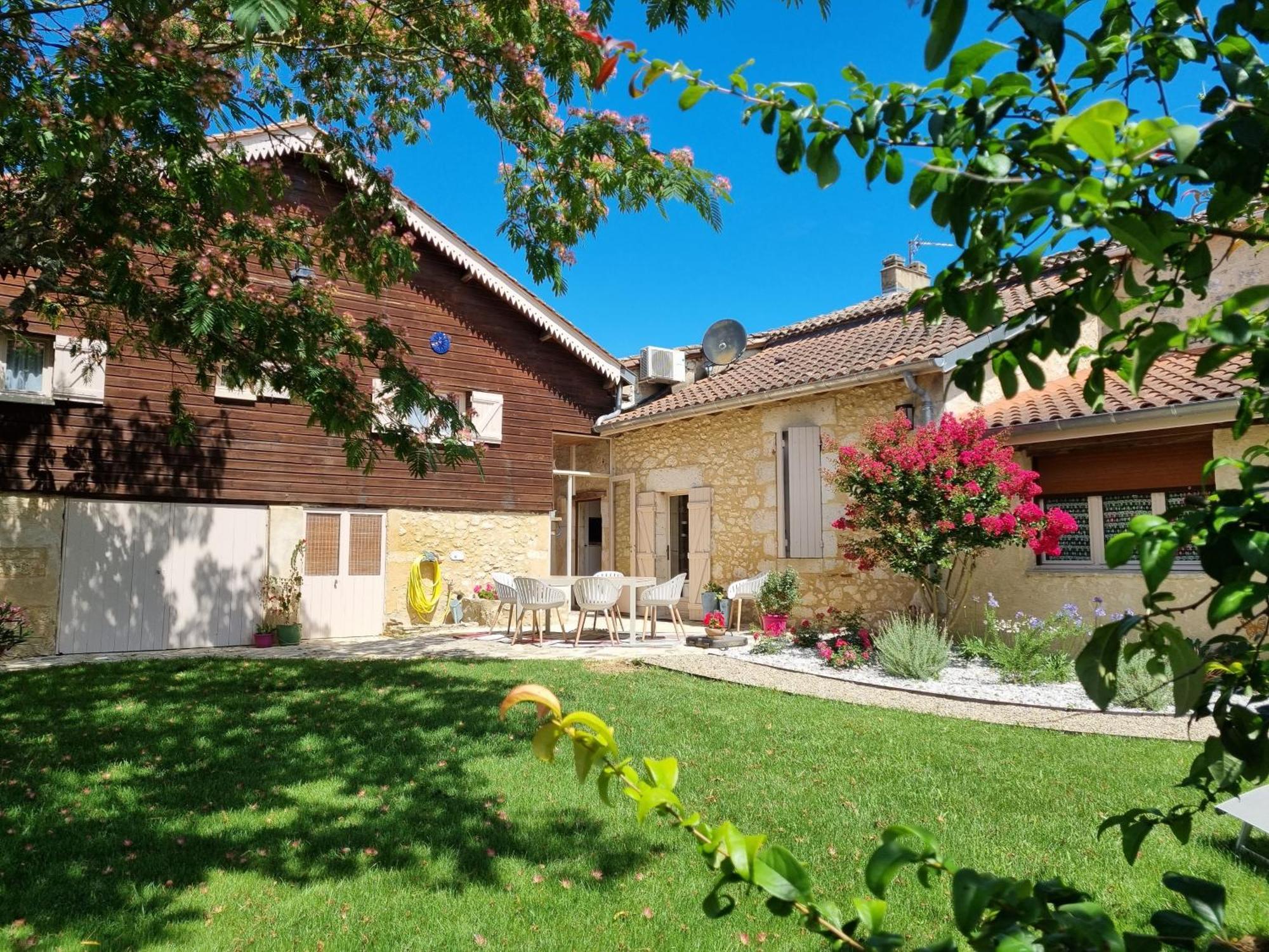 Rouffignac-de-Sigoules L'Esprit Du 24 B&B 외부 사진
